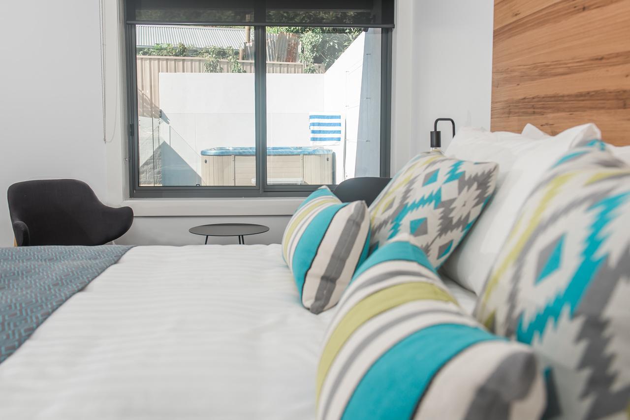 Bright Colonial Motel Εξωτερικό φωτογραφία